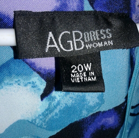 Floral print dress - Picture 2 of 4