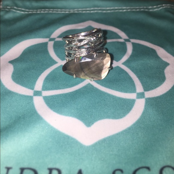 Kendra Scott Jewelry - Kendra Scott Cora Ring