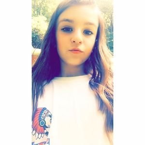 Meet your Posher, Dayna