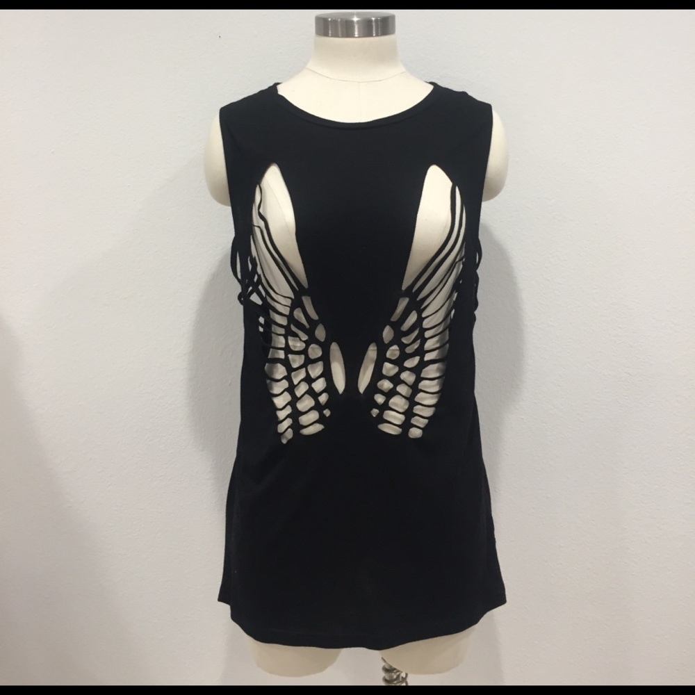 Wings Cut-out Tee
