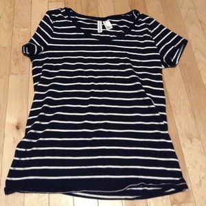 Black and white striped tee