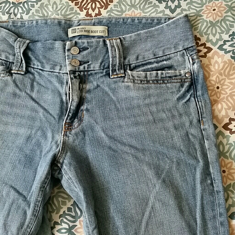 GAP curvy low-rise boot cut