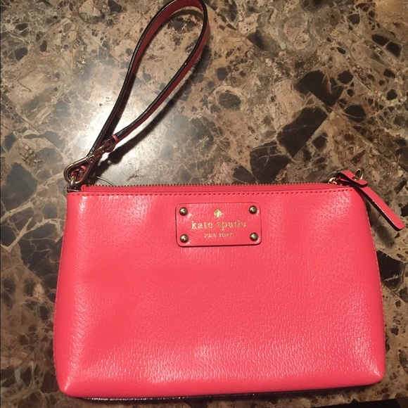 Kate Spade Linet Wellesley Wallet Wristlet peony