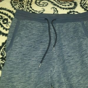Boy Hollister joggers