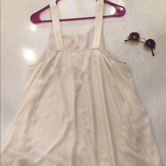 Dress - Picture 4 of 5