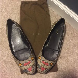 Gucci Flats