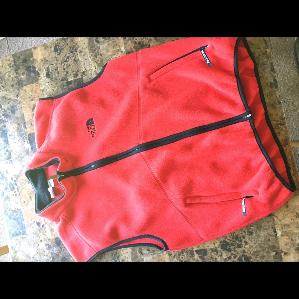 Brand new north face vest