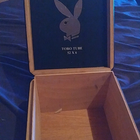 Cigar box - Picture 2 of 2