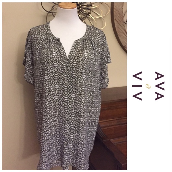 Ava & Viv Tops - Ava & Viv Size 1X Black & White Blouse Top