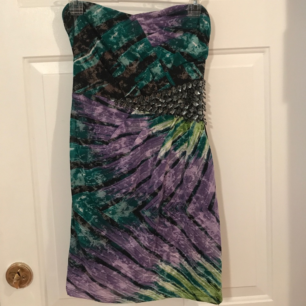 Nikibiki purple/green/black mini dress with accent