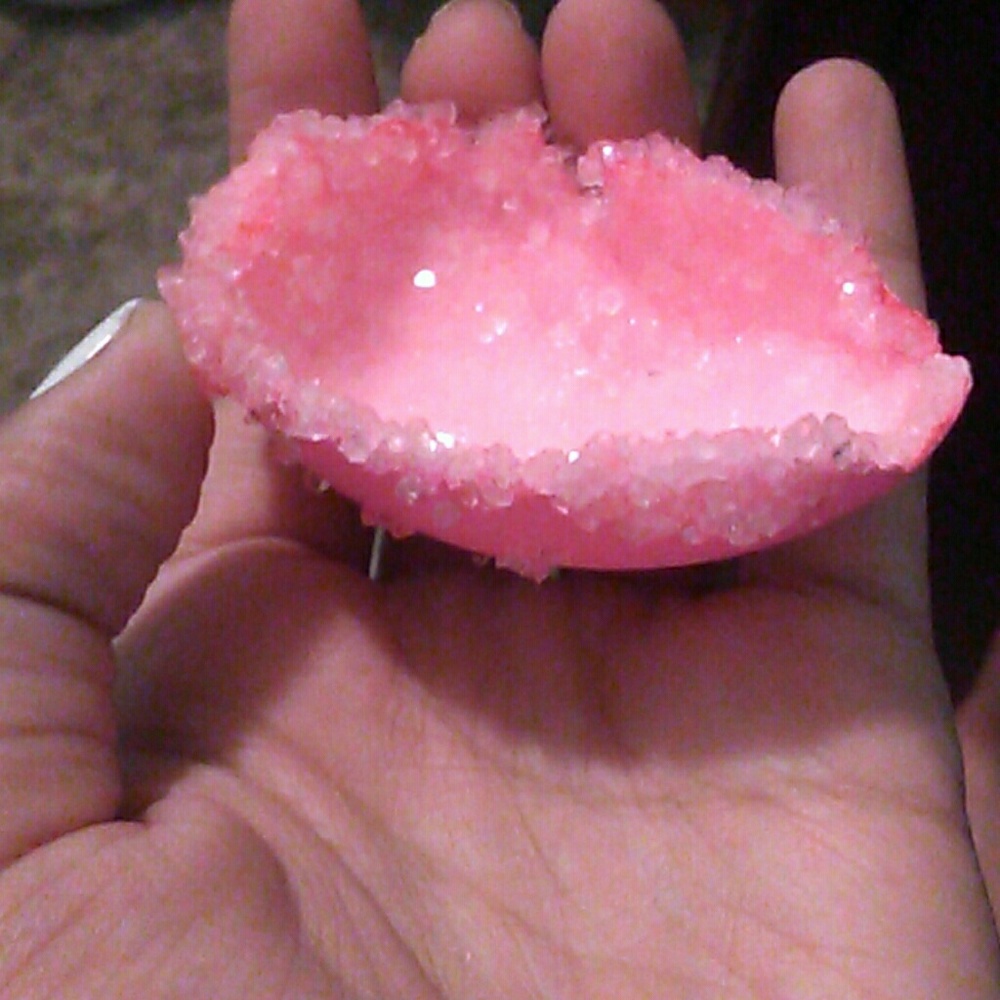 Crystal egg geodes