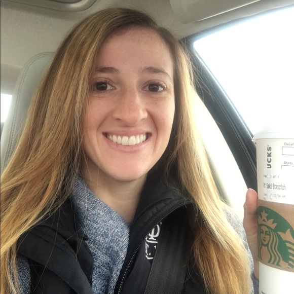 Meet your Posher, Yasmina - Picture 2 of 3