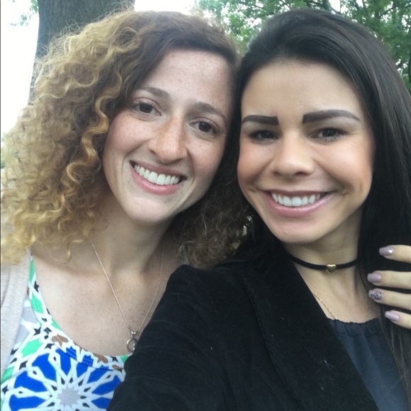 Meet your Posher, Yasmina - Picture 3 of 3