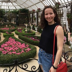 Meet your Posher, Marina