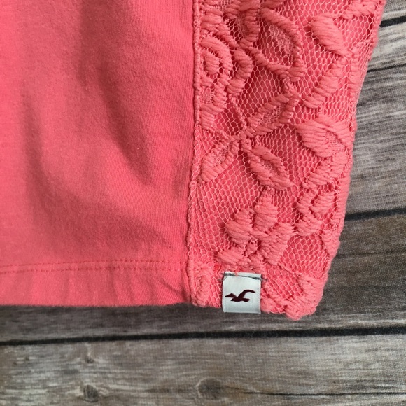Hollister coral lace bralette crop top - Picture 3 of 6