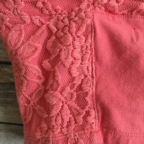 Hollister coral lace bralette crop top - Picture 4 of 6