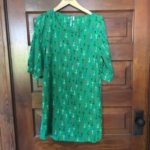 Patterned shiftdress