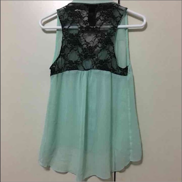 Mint button down - Picture 2 of 2