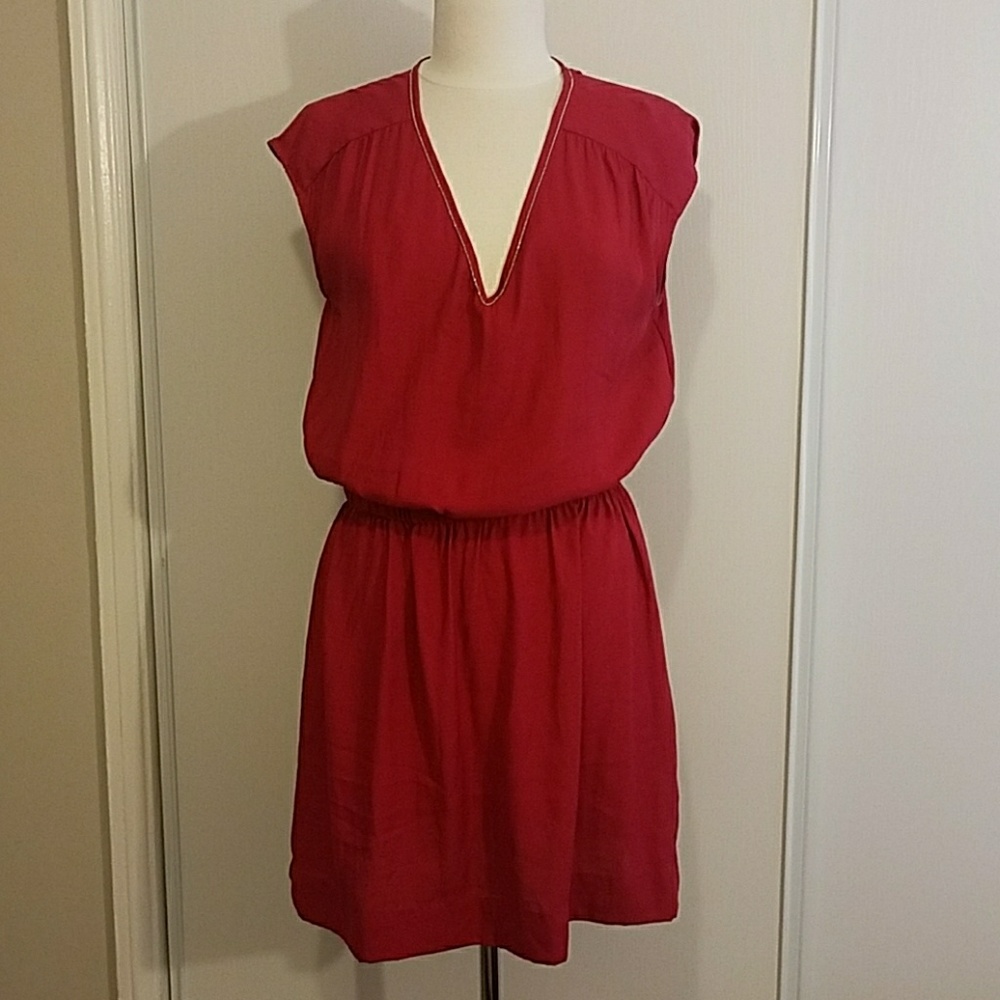 SOLD free w/ purchaseLightweight summer dress
