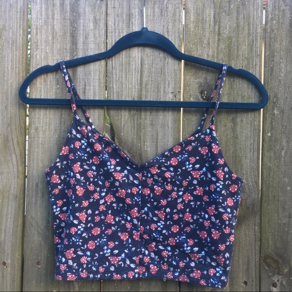 Floral Hollister crop top size L