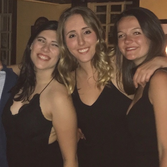 Meet your Posher, Lauren - Picture 1 of 1