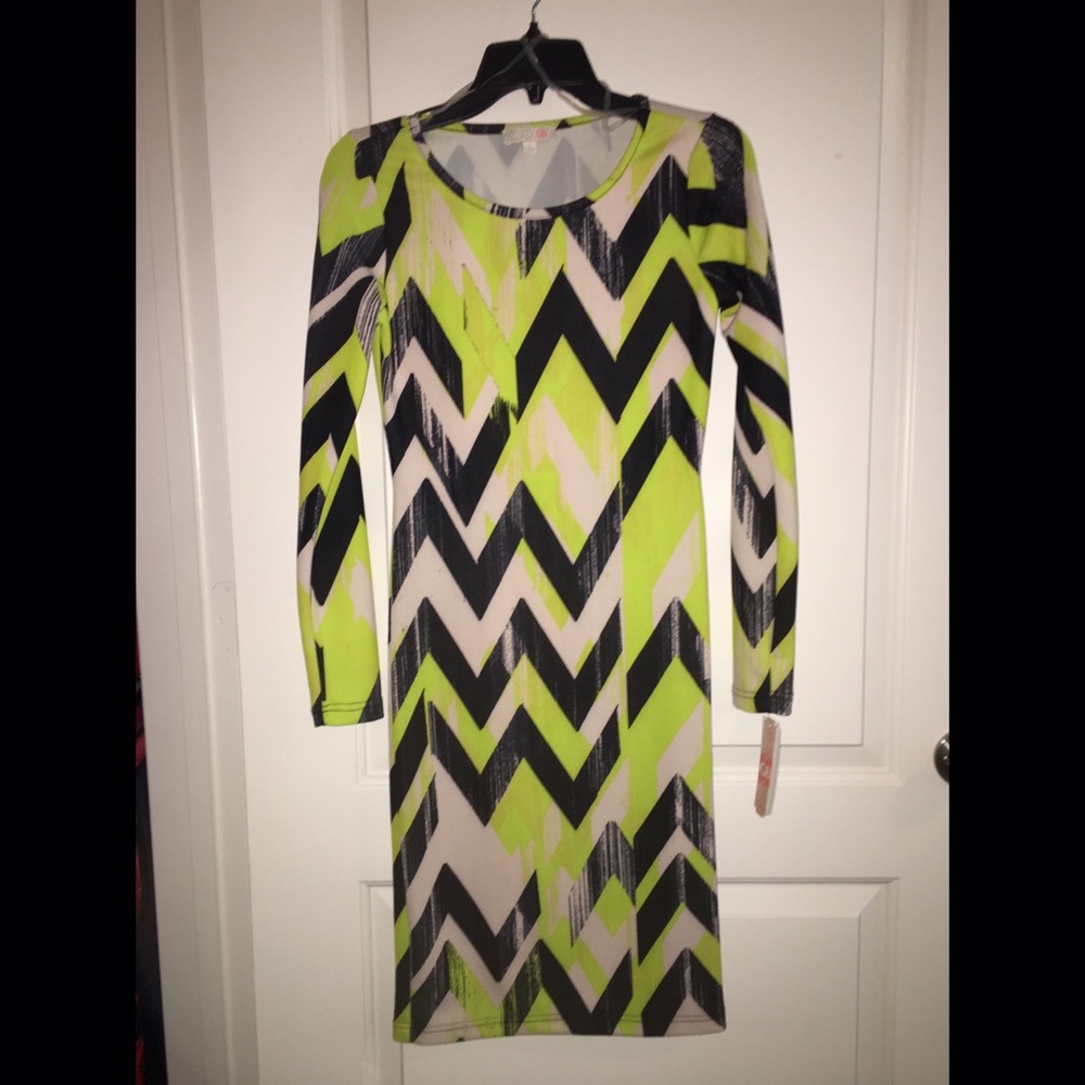 Fitted midi dress