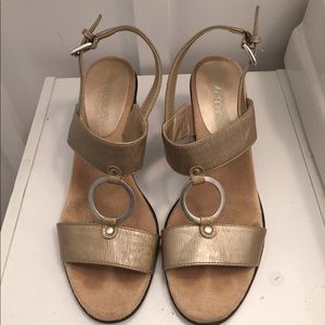 👡OFFER Aerosoles Neutral Open Toe Heel Sandal 6.5