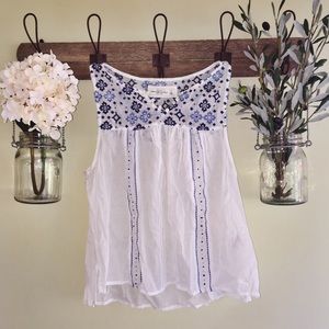 Women's Embroidered Linen Tank Top