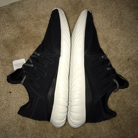 Adidas tubular radial - Picture 2 of 6