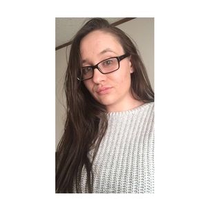 Meet your Posher, Haley