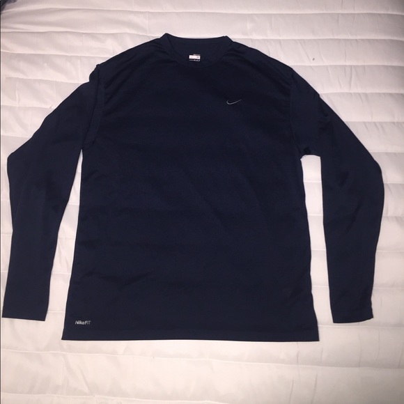 Nike Dry Fit LS - Picture 2 of 2