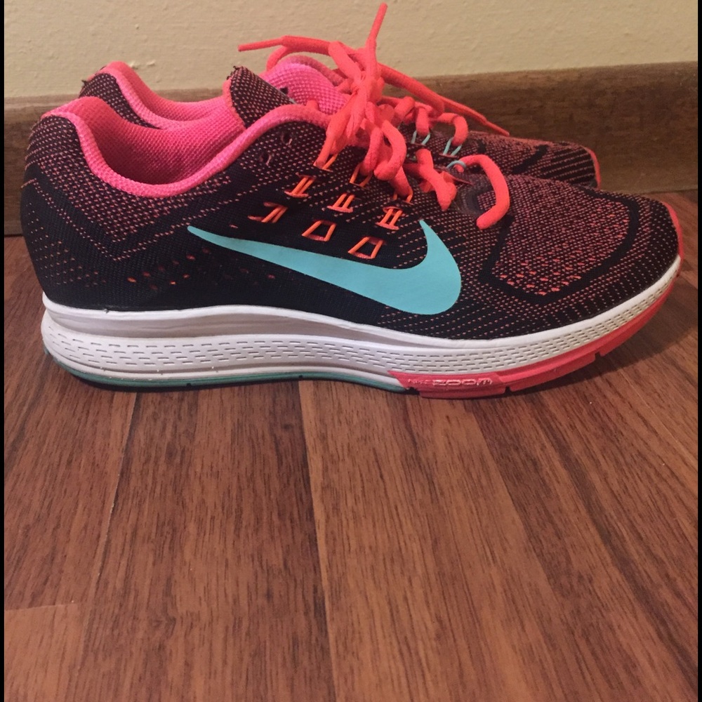 Nike Zoom Structure 18