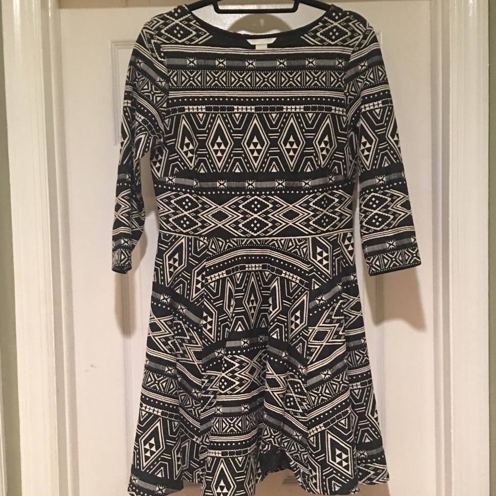 Black & white H&M dress