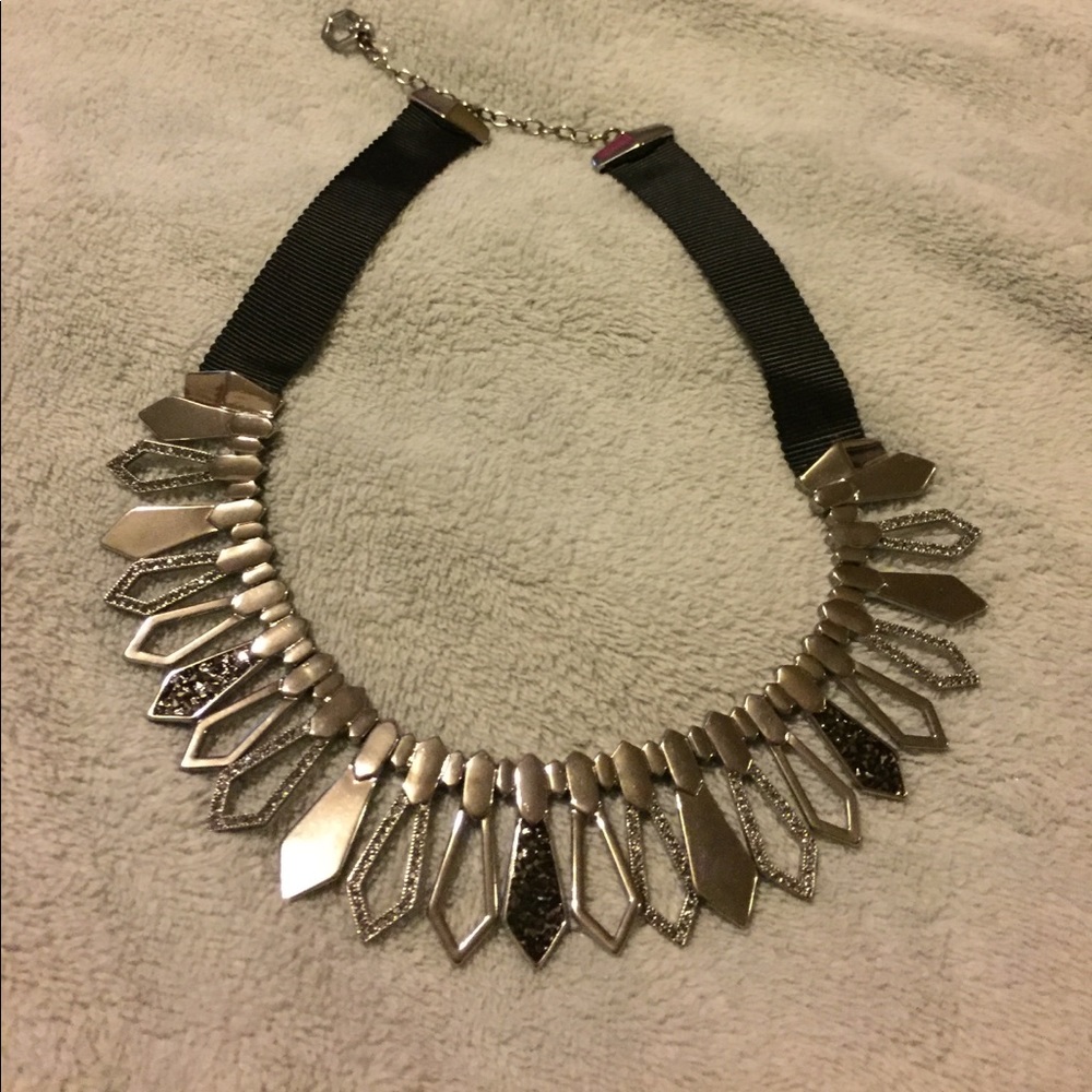 Hi, stretchy black, heavy metal choker. So hot