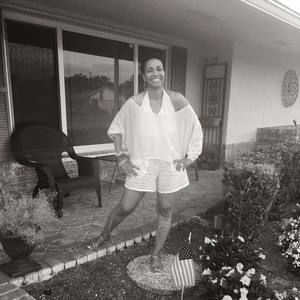 Meet your Posher, Joycine