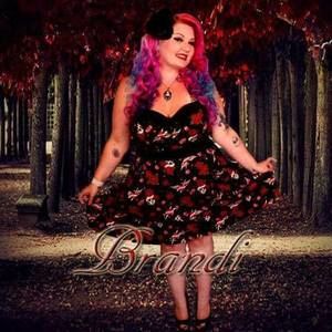 Meet your Posher, Brandi