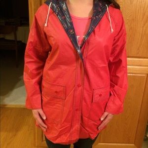 Reversible rain coat