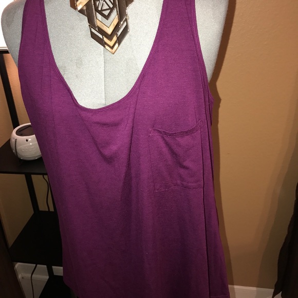 Tank top with details - Picture 4 of 4