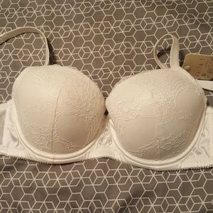 NWT white bra- Parfait by Affinitas