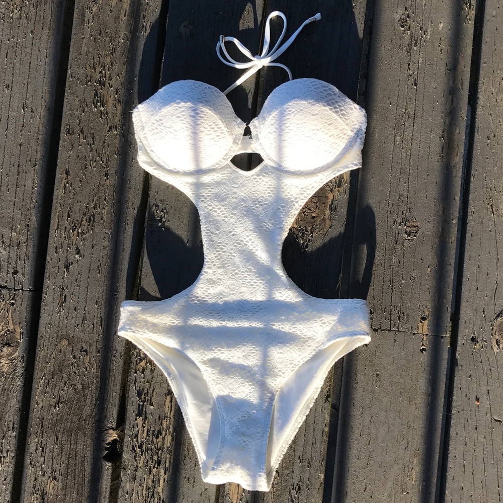 Abercrombie & Fitch one piece swimsuit