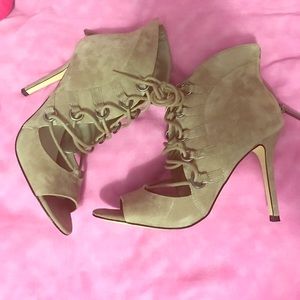 BCBG tie up heels