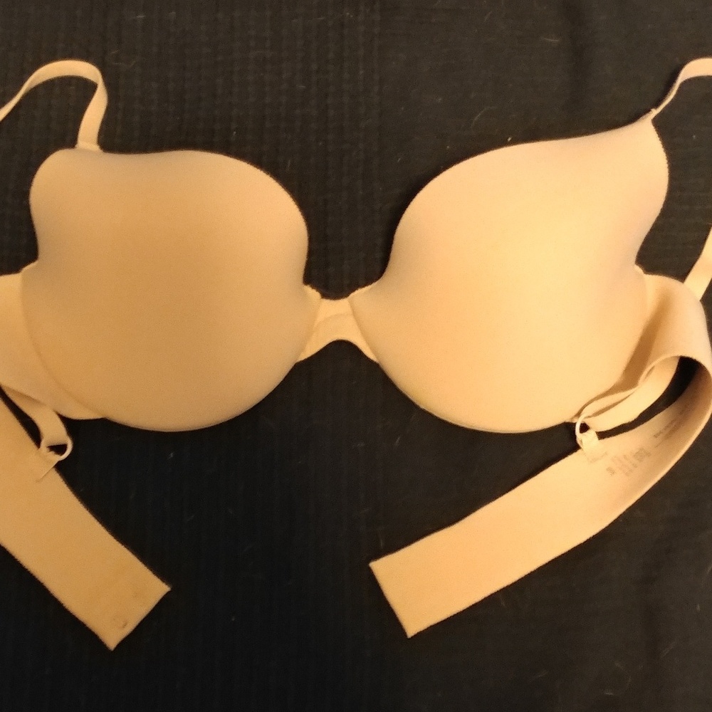 Seamless Nude Tan Bra