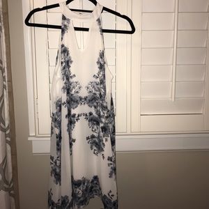 Flower dress with high neck