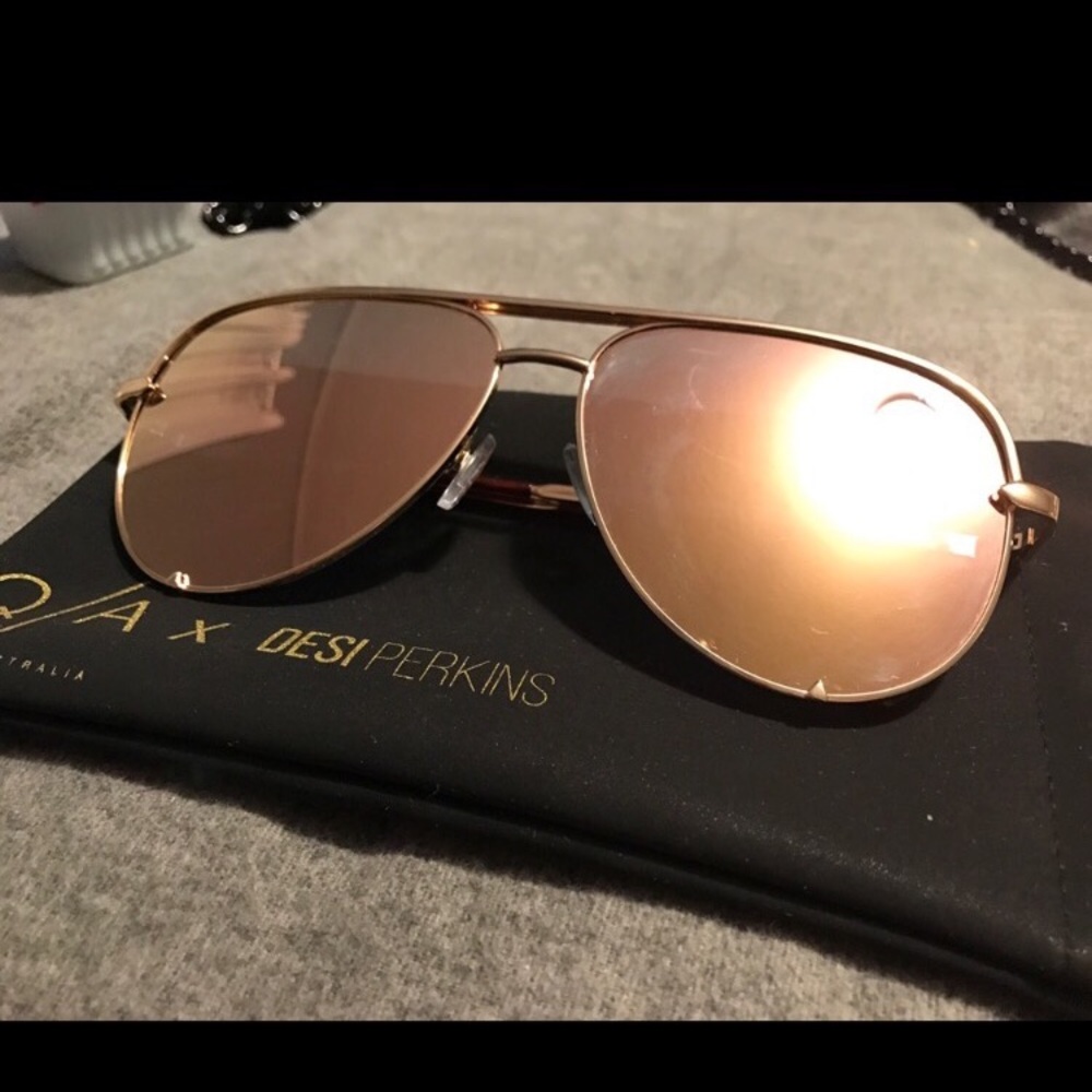 Brand new desi x quay rose gold high keys