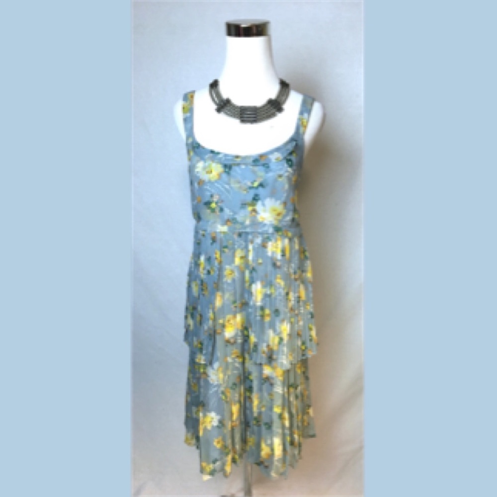Vera Wang lavender label silk Tiered Floral dress