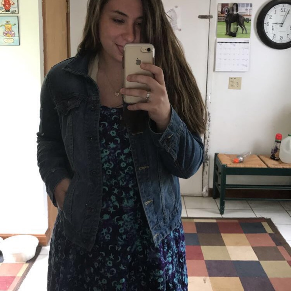 Meet your Posher, Cortney