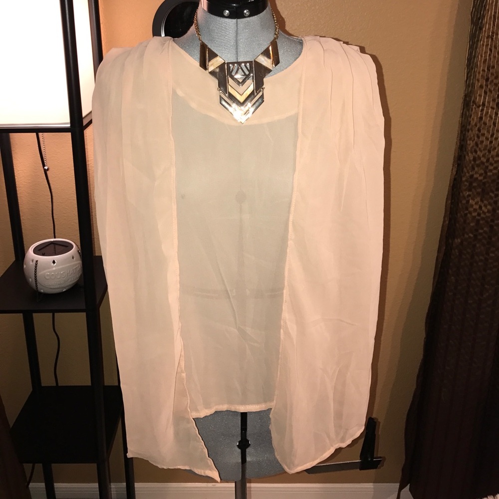 Sleeveless chic top