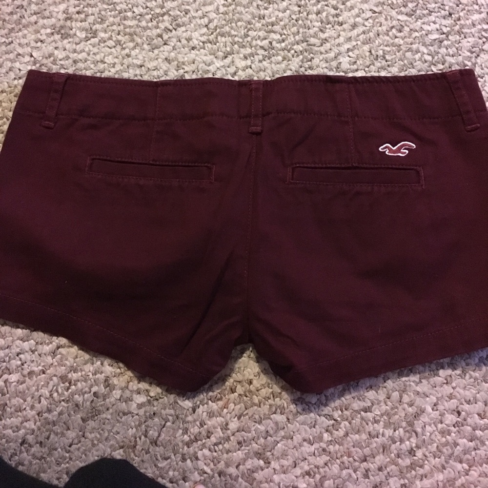 Shorts - Picture 3 of 3