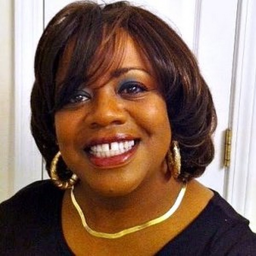 Meet your Posher, Danita