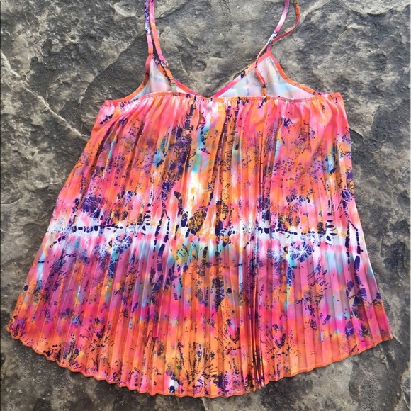 Tie-dyed summer tank top – The Buckle - Picture 2 of 3